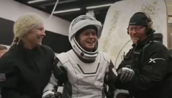 건강문제로 조기귀환 우주비행사 4명…무사히 지구 도착