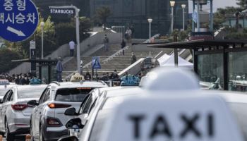 "35년 뒤 돌아온다니"…택시기사 살해범 사형 면해, 유족은 '불안'