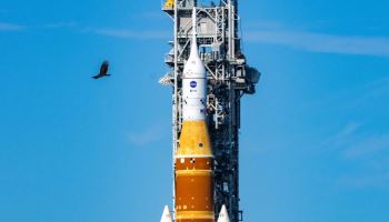 NASA, 내달 54년만에 달 간다…"인류 최원거리 우주여행"