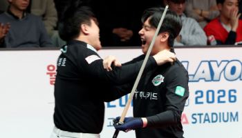‘Q.응우옌-신정주 맹활약’ 하나카드, PBA 팀리그 파이널 진출 '1승 남았다'