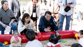 이재명표 '공공 산후조리', 방문 관리로 진화시킨 화성시