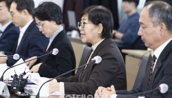 '지역의사제' 가닥 잡은 보정심, 시나리오별 의사 양성 규모 논의
