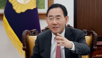 위기의 대구, 정부 설득해야 산다…검증된 '협상의 달인' 필요