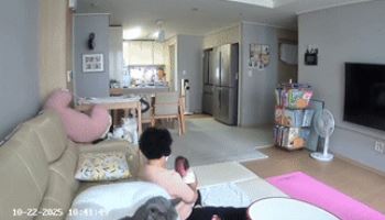 "경상도라 거칠어" 신생아 폭행한 산후도우미 