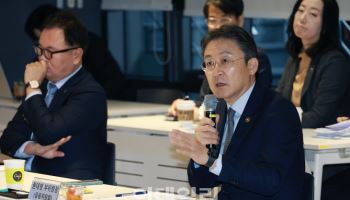 "씬파일러 포용" 금융위, 신용평가체계 뜯어고친다