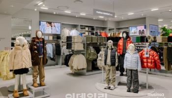 무신사 스탠다드, 원그로브점 오픈…키즈로 패밀리 공략