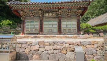 고려·조선 건축 양식 공존…'안성 청원사 대웅전' 보물 됐다