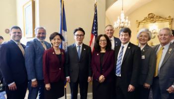 美 의원들 만난 金총리 "쿠팡, 美 기업이라고 차별 없어"