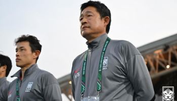 '1명 퇴장' 베트남에 충격패... 이민성 "아직 완성 단계 아니야"