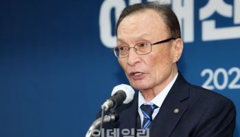 민주당, 이해찬 베트남서 ‘위독’…정청래 “온 마음 모아 쾌유”