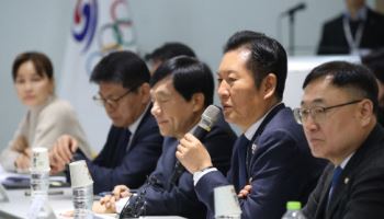 “흔들리지 않는 꽃 없어” 정청래, 혁신당 합당 논란에 도종환 시 인용