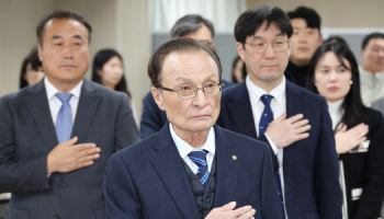 文 전 대통령, 故 이해찬 애도…"민주주의  헌신"