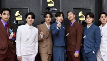 BTS 월드투어에 신인 그룹 급성장…하이브, 목표가 10%↑-하나
