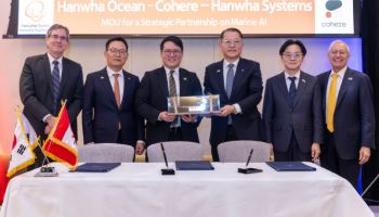 한화, 캐나다 철강·AI·우주 기업과 협력…잠수함 수주 총력