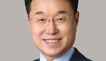 대륙아주, 김천수 효성 법무실장 영입