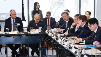 캐나다 잠수함 韓獨 경쟁…K원팀, 절충교역 카드 총공세(종합)