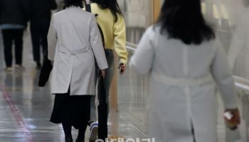 시민·환자단체 "의사단체 눈치보는 의대 증원 후퇴안 즉각 폐기"