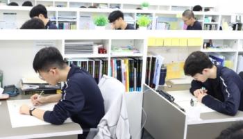 메가스터디 기숙학원 종합관 “재수 실패 원인은 학습 운영 전략”