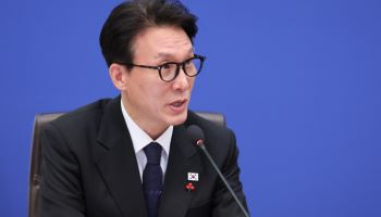 김총리 “트럼프 관세 위협, 쿠팡 때문 아냐…부동산, 말한 건 지킨다”
