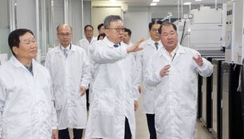 정상혁 신한은행장, 친환경차 부품기업 찾아 생산적금융 박차
