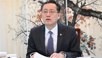 이형일 재경차관 "먹거리 물가 여전히 강세…농축수산물 안정화 총력"