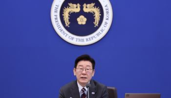 이재명 대통령 “부동산문제 사회발전 통째 가로막는 암적 문제”