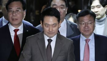 "야 인마 나와" "나왔다 어쩔래" 韓 제명, 국힘 아수라장