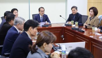 與 합당 진통 계속…'친명' 박홍근 "합당 밀어붙이면 조직적 반대"