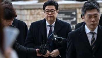 檢 'MBK 홈플러스 사건' 재배당 강수…"구속실패 반성" 기소 의지
