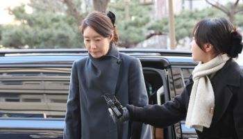 경찰, ‘1억 공천헌금’ 강선우·김경 모두 구속영장 신청