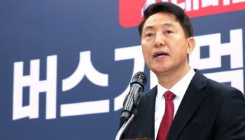 오세훈 "공영화? 공공버스 10대 운영해 본 뒤 즉흥 제안일 뿐"
