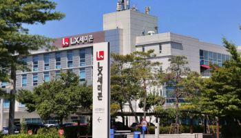 LX세미콘, 작년 영업익 1089억…‘신사업·R&D’로 불황 돌파(종합)