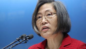 "李 두 아들 군 면제" 가짜 뉴스 이수정, 벌금 300만원
