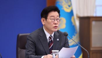 서울대 교수 “부동산 기득권 맞서는 李대통령, 시원함 느낀다”