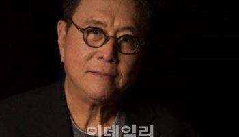 ‘코인 세일’이라던 부자 아빠 기요사키 “비트코인 팔았다”