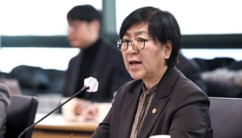 “10년 뒤 의사 4800명 부족”…내주 의대 증원 규모 결정