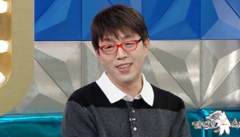 이동진 영화 평론가, '라스' 출연…최애 수집품 공개