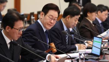 설 연휴 고속도로 통행료 면제…국무회의 통과