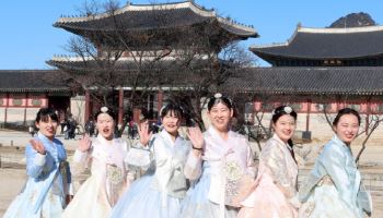 中 춘제 최대 해외여행지가 된 한국..."9일간 유커 25만명 찾을 듯"