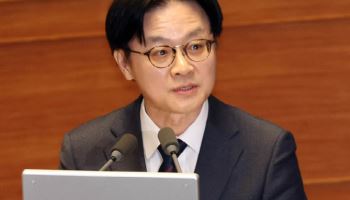 김정관 “대미특별법 통과시 관세인상 철회…미 상무장관과도 대화”