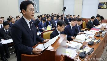배경훈 부총리 "세계 수준 독자AI 모델 확보, 제조·조선 혁신 가속화"