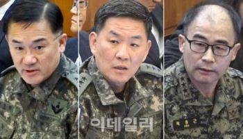 내란 혐의 '군 장성들' 민간 법원 첫 재판 절차…'尹 증인 출석' 이목