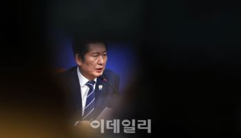 리더십 시험대 선 정청래·조국…지방선거가 고비