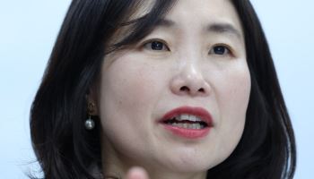 "장관이 환경단체 대변인"…野김소희 "김성환, 정책 망치기 전에 교체를"