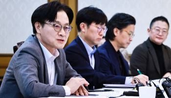 산업장관, 명절 앞두고 전통시장 ‘깜짝 행보’