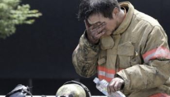 "커피 무거워...소방서에 맡김" 의문의 글에 '좋아요' 넘실