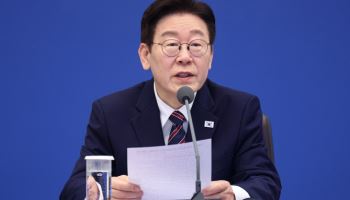 집값 안정·외교 다변화 고삐…李대통령 '체감 성과' 승부수