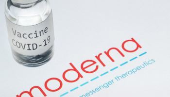美FDA, 모더나 독감 백신 심사 착수…주가 6% 급등