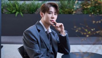 "첫 코믹 연기에 애드립 고민…귀여운 '비틀준수' 완성했죠"