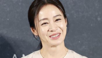 김태희, 한남더힐 127억원에 팔았다…매수인은 '청소왕'